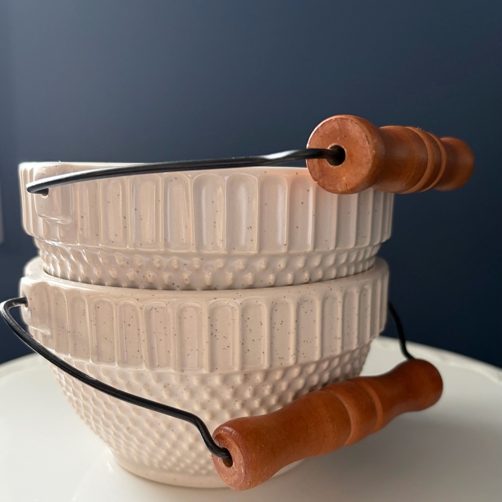 Elegant Cream Textured Bowls with Wooden Handles 2004 Tender Hearts Collection